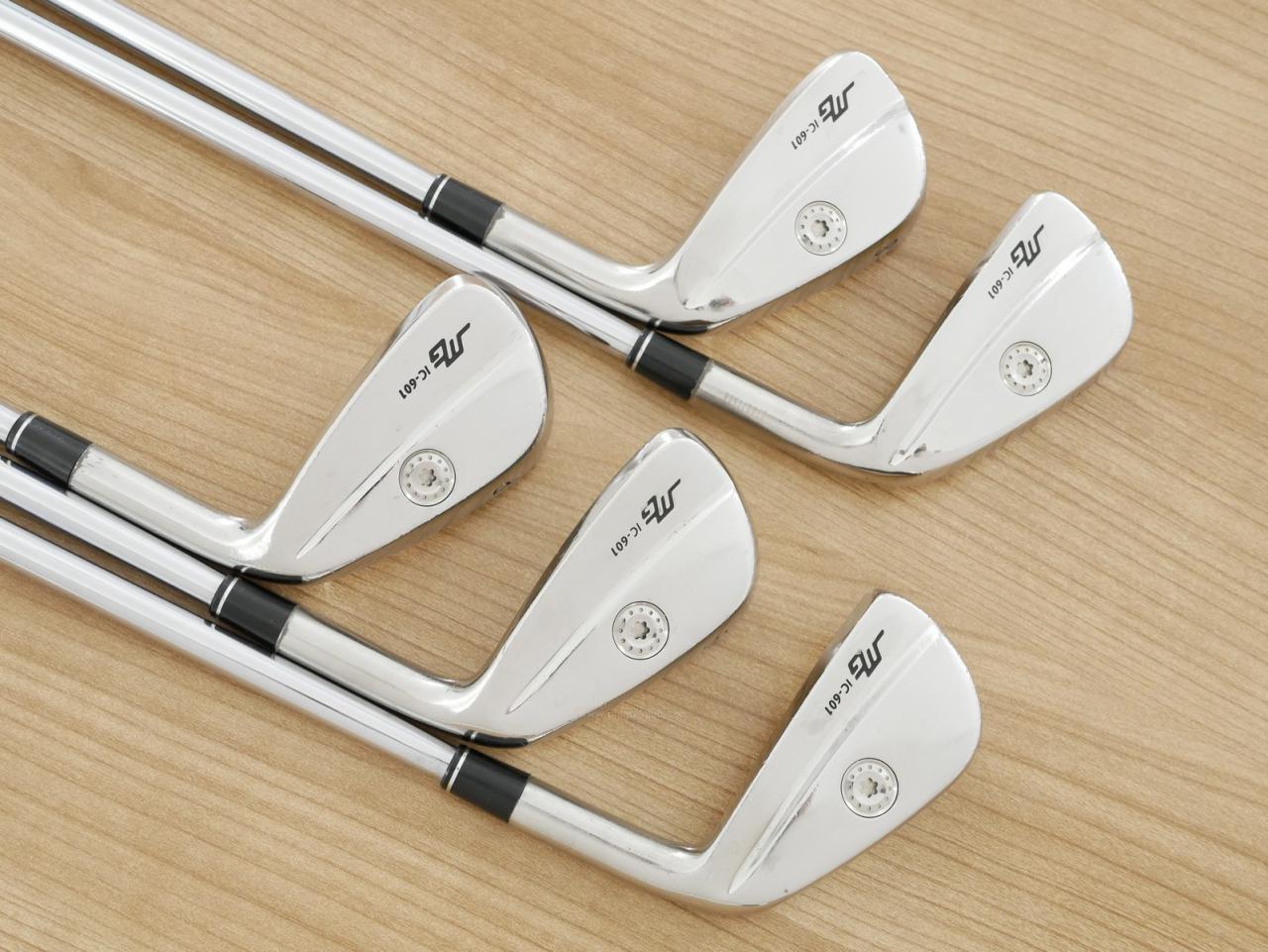 Iron set : Miura : ชุดเหล็ก Miura IC-601 (ตีง่าย ฟิลดี ระยะดี) มีเหล็ก 6-Pw (5 ชิ้น) ก้านเหล็ก Shimada Nine Flex R