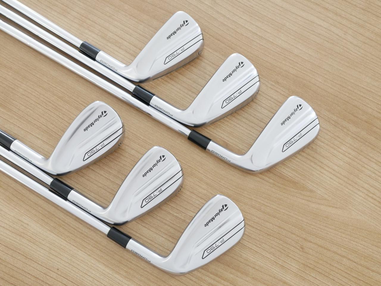 Iron set : Taylormade : ชุดเหล็ก Taylormade P790 (ตัวท้อปสุด ปี 2018) มีเหล็ก 5-Pw (6 ชิ้น) ก้านเหล็ก Dynamic Gold EX Tour Issue S200