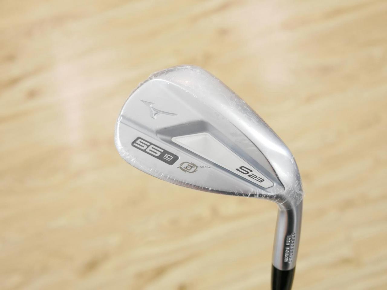 Wedge : Other : **ของใหม่ ยังไม่แกะพลาสติก** Wedge Mizuno S23 Forged Loft 56 ก้านเหล็ก Dynamic Gold S200