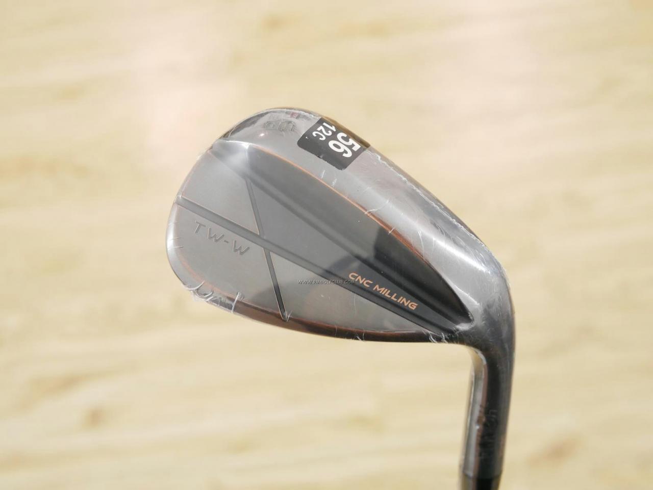 Wedge : Honma : **ของใหม่ ยังไม่แกะพลาสติก** Wedge Honma Tour World TW-W CNC Milled Copper (รุ่นล่าสุด ออกปี 2024) Loft 56 ก้านเหล็ก Dynamic Gold S200