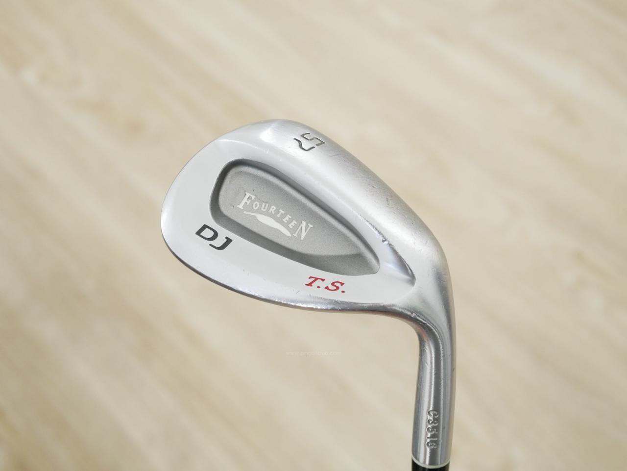 Wedge : Fourteen : Wedge Fourteen DJ T.S. (Forged) Loft 57 ก้านเหล็ก Dynamic Gold Wedge Flex