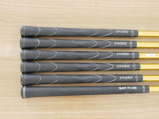 Iron set : Katana : ชุดเหล็ก Katana Sword ATC-589a (หน้าเด้ง) มีเหล็ก 6-Pw,Aw (6 ชิ้น) ก้านกราไฟต์ Fujikura Speeder 589 Flex SR