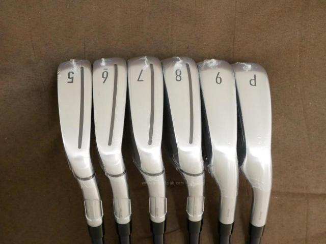 Iron set : Taylormade : **ของใหม่ ยังไม่แกะพลาสติก** ชุดเหล็ก Taylormade Qi (รุ่นล่าสุด ออกปี 2024 Japan Spec.) มีเหล็ก 5-Pw (6 ชิ้น) ก้านกราไฟต์ Mitsubishi Diamana TM60 Flex R