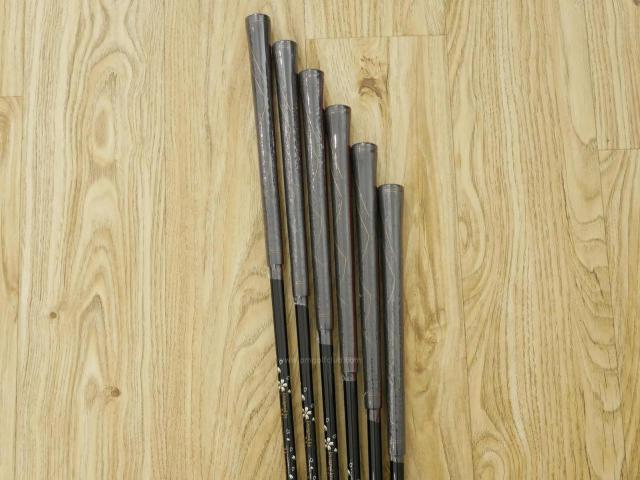 Iron set : Other Brand : **ของใหม่ ยังไม่แกะพลาสติก** ชุดเหล็ก Mutsumi Honma MH777 One Length (ใบใหญ่ ตีง่าย ไกล) มีเหล็ก 5-Pw (6 ชิ้น) ก้านกราไฟต์ Flex R