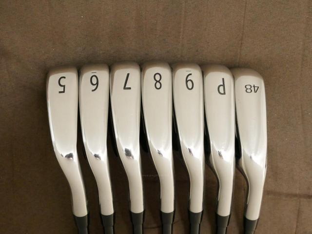 Iron set : Titleist : ชุดเหล็ก Titleist AP1 718 (ออกปี 2018) มีเหล็ก 5-Pw,48 (7 ชิ้น) ก้านกราไฟต์ Fujikura MCI 60 Flex R