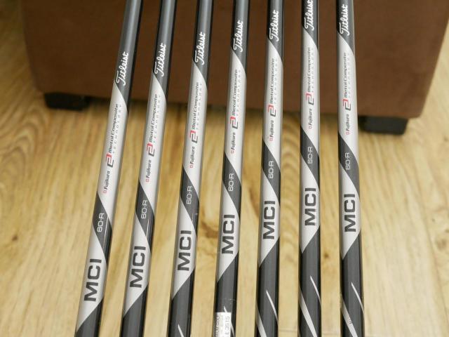 Iron set : Titleist : ชุดเหล็ก Titleist AP1 718 (ออกปี 2018) มีเหล็ก 5-Pw,48 (7 ชิ้น) ก้านกราไฟต์ Fujikura MCI 60 Flex R