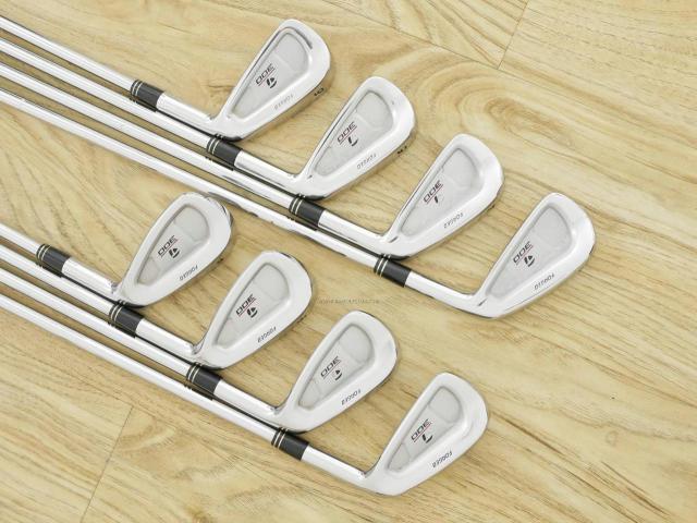 Iron set : Taylormade : ชุดเหล็ก Taylormade 300 Forged (นุ่มมากๆ) มีเหล็ก 3-Pw (8 ชิ้น) ก้านเหล็ก NS Pro 950 Flex R