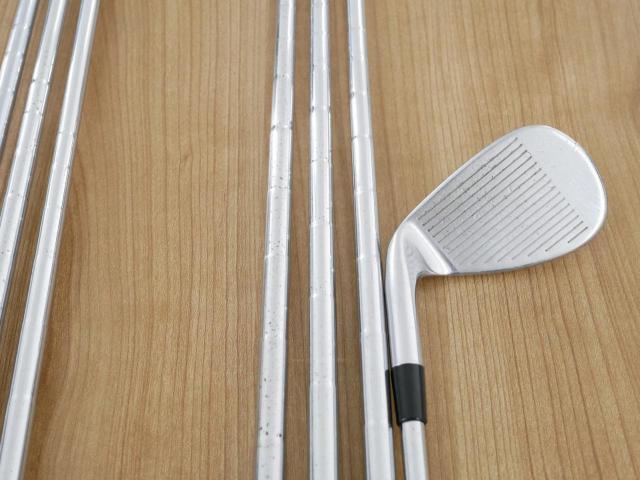 Iron set : Taylormade : ชุดเหล็ก Taylormade RSi 2 มีเหล็ก 5-Pw,Sw (7 ชิ้น) ก้านเหล็ก KBS Tour 105 Flex R