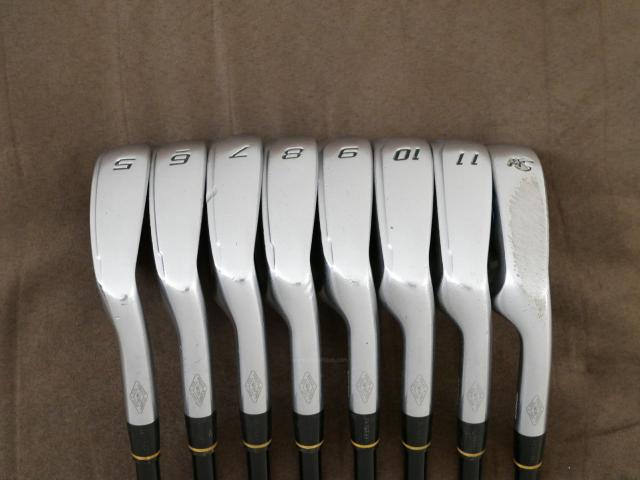 Iron set : Honma : ชุดเหล็ก Honma Beres MG801 (Forged) มีเหล็ก 5-11,Sw (8 ชิ้น) ก้าน ARMRQ B54 Flex R (2 ดาว)