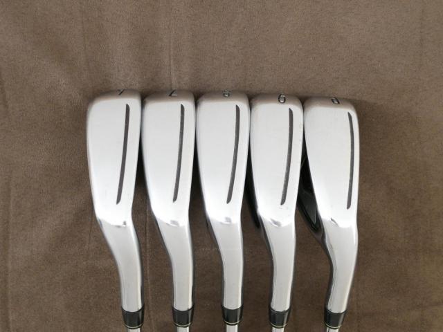 Iron set : Taylormade : ชุดเหล็ก Taylormade Gloire G (รุ่นท๊อปสุด ตีไกลมากๆ เหล็ก 7 Loft 26.5 หน้าเด้ง) มีเหล็ก 6-Pw (5 ชิ้น) ก้านเหล็ก NS Pro 830 Flex S