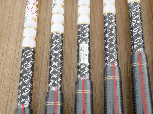 Iron set : Honma : **ของใหม่ ยังไม่แกะพลาสติก** ชุดเหล็ก Honma Beres AIZU (รุ่นปี 2023) มีเหล็ก 6-11,Aw,Sw (8 ชิ้น เทียบเท่า 5-Pw,Aw,Sw) ก้าน Honma ARMRQ MX Flex S (2 ดาว)