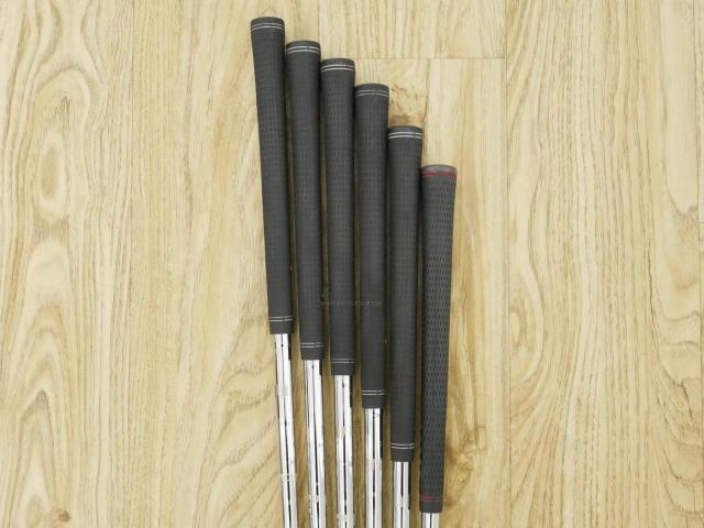 Iron set : Daiwa : ชุดเหล็ก Daiwa OnOff + (Forged) มีเหล็ก 5-Pw (6 ชิ้น) ก้านเหล็ก NS Pro 950 Flex S