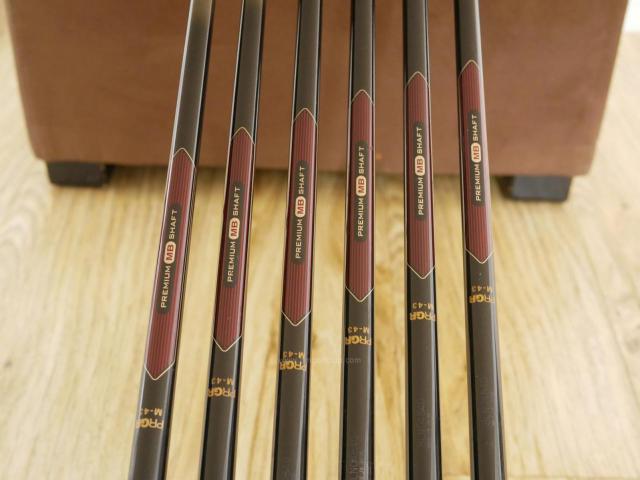 Iron set : PRGR : ชุดเหล็ก PRGR Premium Red TR-X 505 (รุ่นท็อป หน้าเด้ง ตีง่ายไกลมาก) มีเหล็ก 5-Pw (6 ชิ้น) ก้านกราไฟต์ Flex S 