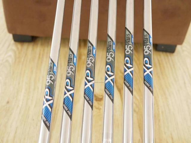 Iron set : Callaway : ชุดเหล็ก Callaway Rogue CF18 (ออกปี 2018 ตีง่าย ไกล) มีเหล็ก 5-Pw (6 ชิ้น) ก้านเหล็ก XP95 ST15 S300