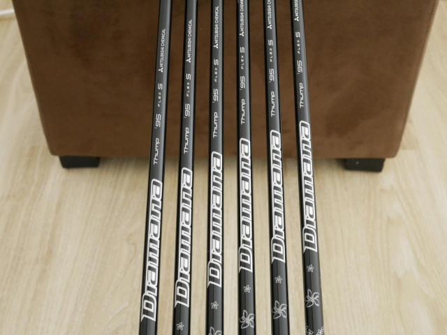 Iron set : Taylormade : **ของใหม่ ยังไม่แกะพลาสติก**ชุดเหล็ก Taylormade P770 Forged (รุ่นปี 2023 นุ่ม แน่น)  มีเหล็ก 5-Pw (6 ชิ้น) ก้านกราไฟต์ Mitsubishi Diamana Thump i95 Flex S