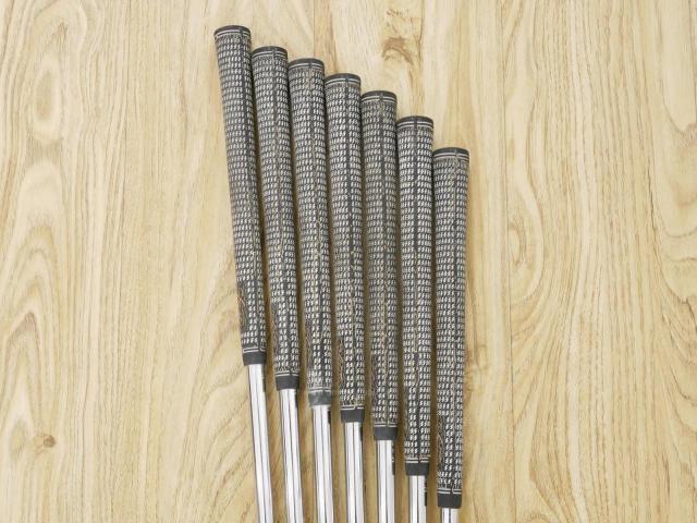 Iron set : Miura : ชุดเหล็ก Miura CB-1006 (Forged) มีเหล็ก 5-Pw,Aw (7 ชิ้น) ก้านเหล็ก Flex S