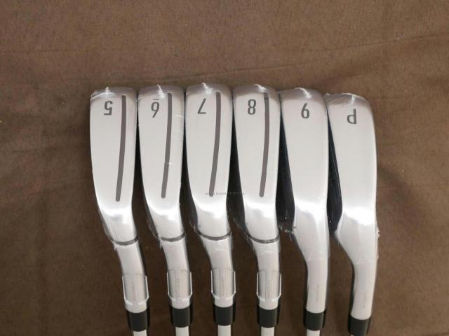 Iron set : Taylormade : **ของใหม่ ยังไม่แกะพลาสติก** ชุดเหล็ก Taylormade Qi (รุ่นล่าสุด ออกปี 2024 Japan Spec.) มีเหล็ก 5-Pw (6 ชิ้น) ก้านเหล็ก NS Pro 820GH Flex R