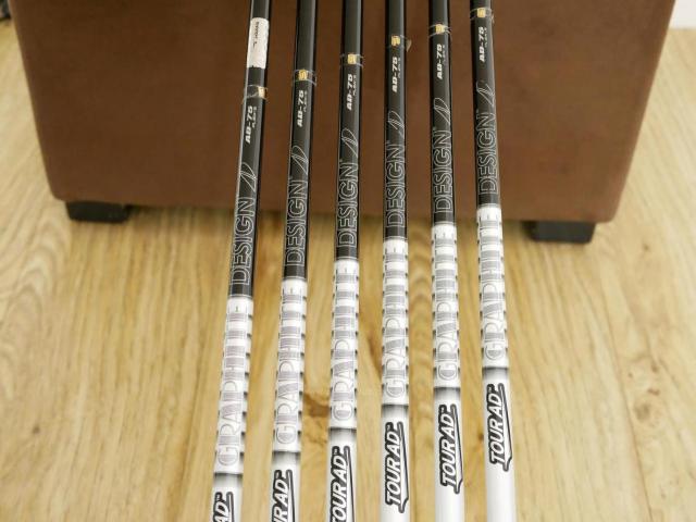 Iron set : Mizuno : ชุดเหล็ก Mizuno JPX 923 Forged (ออกปี 2023 ตัวท๊อป นุ่ม แน่น) มีเหล็ก 5-Pw (6 ชิ้น) ก้านกราไฟต์ Tour AD 75 Flex S