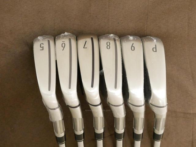 Iron set : Taylormade : **ของใหม่** ชุดเหล็ก Taylormade Stealth (ออกปี 2022 Japan Spec.) มีเหล็ก 5-Pw (6 ชิ้น) ก้านเหล็ก KBS Max MT 85 Flex S