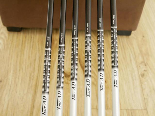 Iron set : PXG : ชุดเหล็ก PXG 0311XP GEN 4 Forged (นุ่ม แน่น สวย เท่) มีเหล็ก 5-Pw (6 ชิ้น) ก้านกราไฟต์ Tour AD 85 Flex S