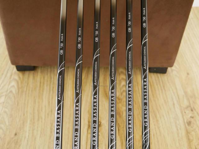 Iron set : Epon : ชุดเหล็ก EPON AF-Tour MC Limited (Forged) (ปี 2020 ตีไกลที่สุด ง่ายที่สุด ของ Epon) มีเหล็ก 6-Pw,Aw (6 ชิ้น) ก้านกราไฟต์ Mitsubishi Grand Bassara i50 Flex R