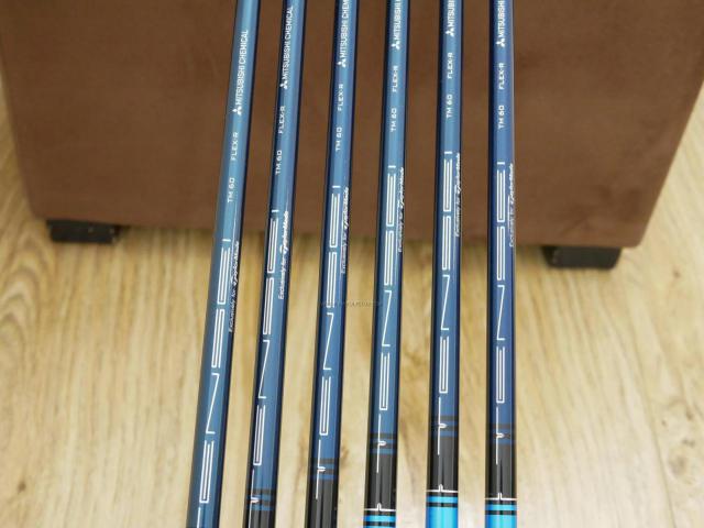 Iron set : Taylormade : ชุดเหล็ก Taylormade SIM 2 MAX (ออกปี 2021 Japan Spec. ตีง่าย ไกล) มีเหล็ก 6-Pw,Sw (6 ชิ้น) ก้านกราไฟต์ Mitsubishi TENSEI TM60 Flex R