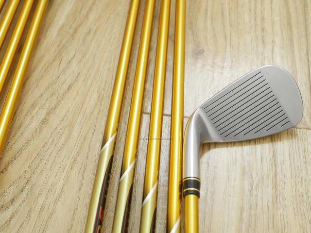 Iron set : Honma : **ก้าน 4 ดาว** ชุดเหล็ก Honma Beres IS-02 (หน้าเด้ง Forged) มีเหล็ก 5-11,Aw,Sw (9 ชิ้น เทียบเท่า 4-Pw,Aw,Sw) ก้าน ARMRQ 6 (49) Flex R (4 ดาว)