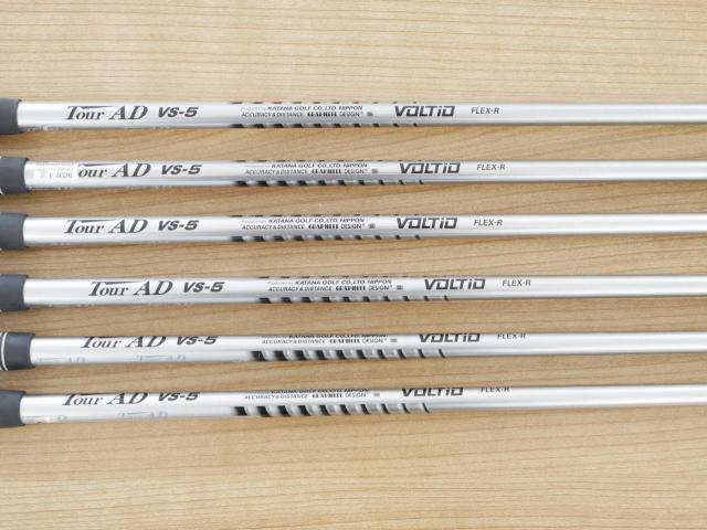 Iron set : Katana : ชุดเหล็กกระเทย Katana Voltio III G Series Hi (ตีง่าย ไกลมาก) มีเหล็ก 7-Pw,Aw,Sw (6 ชิ้น ระยะเทียบเท่า เหล็ก 6-Pw,Sw) ก้าน Tour AD VS-5 Flex R