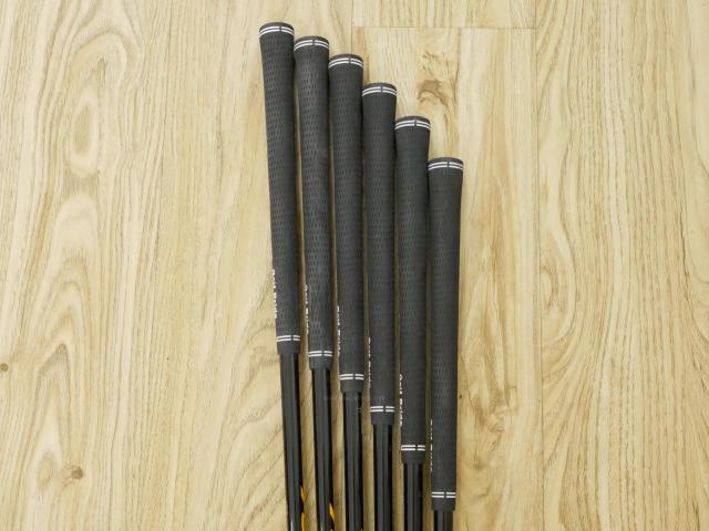 Iron set : Katana : ชุดเหล็ก Katana Voltio III Forged มีเหล็ก 5-Pw (6 ชิ้น) ก้านกราไฟต์ Proforce 75 Rv2 Gold Flex R