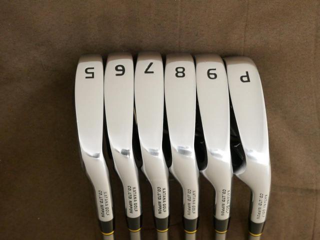 Iron set : Katana : ชุดเหล็ก Katana Voltio III Forged มีเหล็ก 5-Pw (6 ชิ้น) ก้านกราไฟต์ Proforce 75 Rv2 Gold Flex R