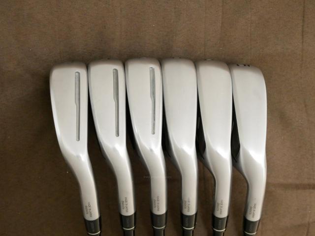 Iron set : Honma : ชุดเหล็ก Honma Tour World GS (ออกปี 2021 ใบใหญ่ ตีง่าย ไกล) มีเหล็ก 5-10 (6 ชิ้น) ก้านกราไฟต์ Honma Speedtuned 48 Flex R