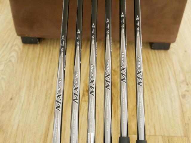 Iron set : XXIO : ชุดเหล็ก XXIO Forged 3 (นุ่ม ง่าย ไกล) มีเหล็ก 6-Pw,Aw (6 ชิ้น) ก้านกราไฟต์ Flex R