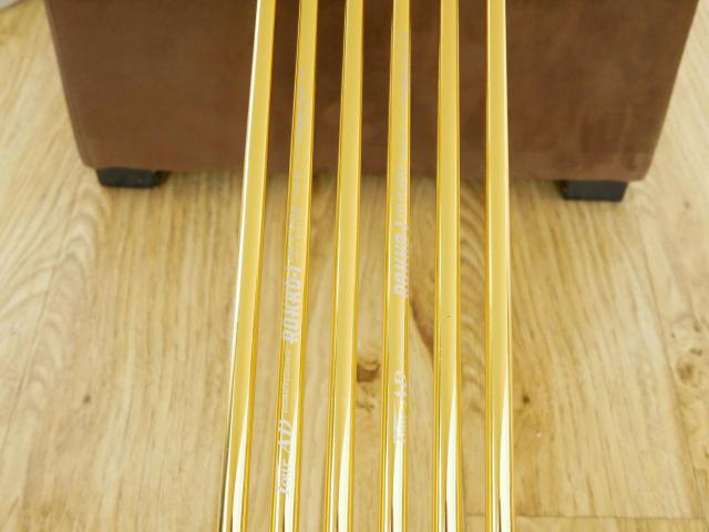 Iron set : Other Brand : ชุดเหล็ก Rokko RK-03 Forged มีเหล็ก 5-Pw (6 ชิ้น) ก้านกราไฟต์ Flex SR