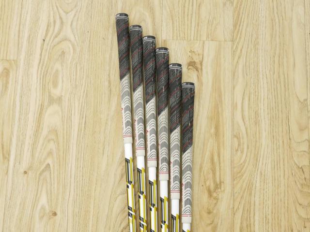 Iron set : Other Brand : ชุดเหล็ก Cobra FLY-Z มีเหล็ก 5-Pw (6 ชิ้น) ก้านกราไฟต์ Flex S