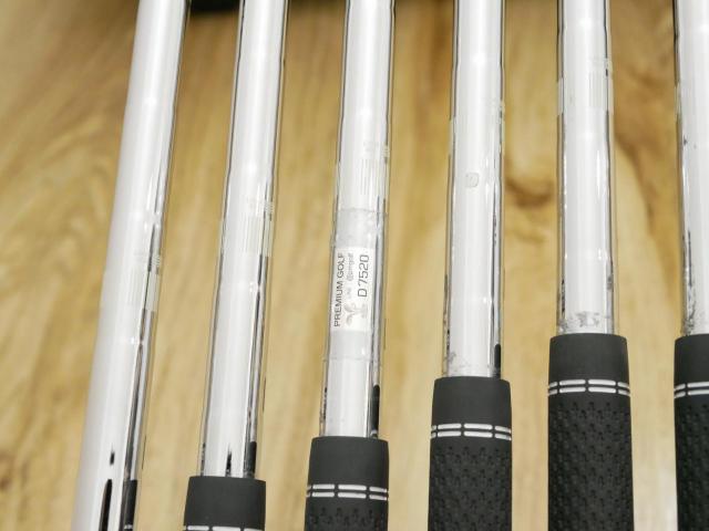 Iron set : Ping : ชุดเหล็ก Ping G700 (ปี 2019 Japan Spec. ใบใหญ่ ง่ายที่สุด ไกลที่สุดของ Ping) มีเหล็ก 6-Pw,Aw (6 ชิ้น) ก้านเหล็ก NS Pro 950 Flex R