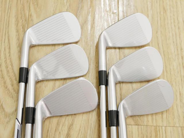 Iron set : Taylormade : **ของใหม่ ยังไม่แกะพลาสติก** ชุดเหล็ก Taylormade P7CB Forged (ซีรี่ย์ท้อปสุด ล่าสุด ปี 2025) มีเหล็ก 5-Pw (6 ชิ้น) ก้านเหล็ก Dynamic Gold 115 MID S200