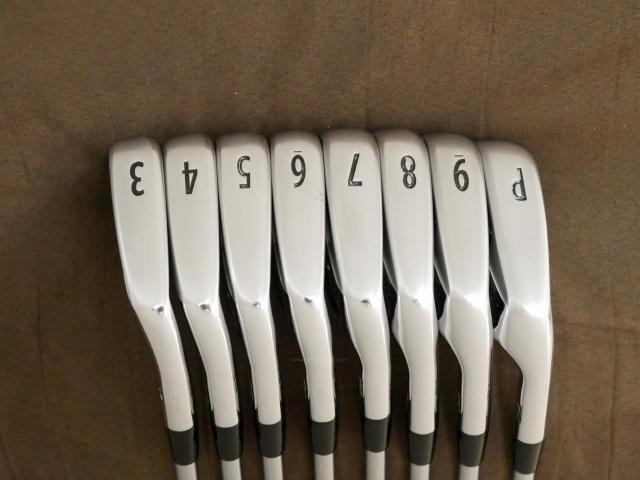 Iron set : Titleist : ชุดเหล็ก Titleist AP2 712 Forged มีเหล็ก 3-Pw (8 ชิ้น) ก้านเหล็ก Project X 5.0 Flex R