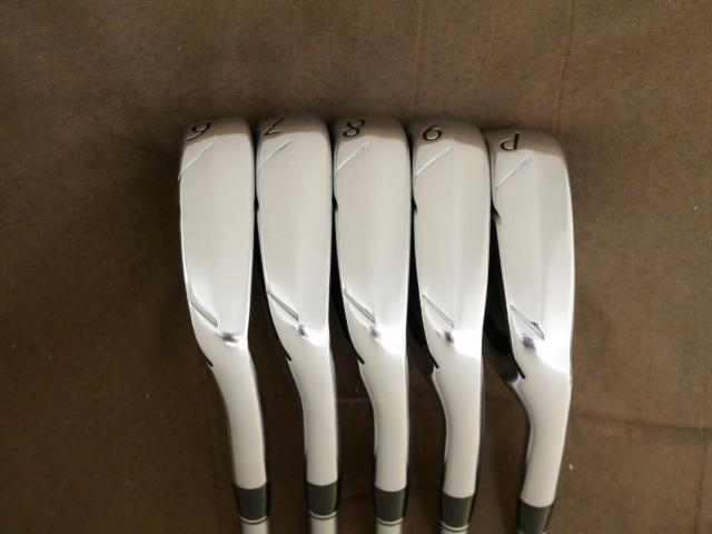 Iron set : Miura : ชุดเหล็ก Miura PI-401 (ออกปี 2021 นุ่ม ง่าย ระยะดี) มีเหล็ก 6-Pw (5 ชิ้น) ก้านกราไฟต์ Fujikura MCI 60 Flex R