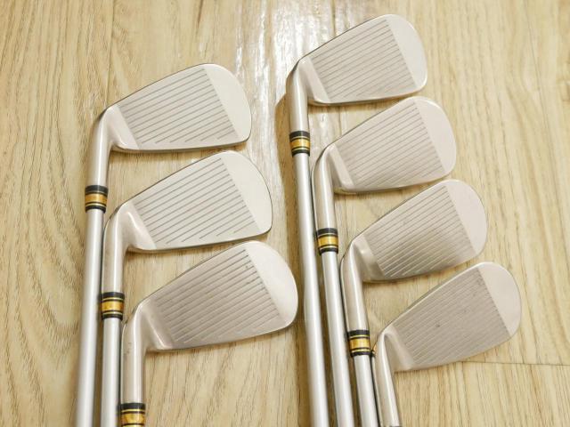 Iron set : Other Brand : ชุดเหล็ก Quelot Aerial (ใบใหญ่ ตีง่าย ไกล) มีเหล็ก 5-Pw,Aw (7 ชิ้น) ก้านกราไฟต์ Fujikura MCI 50 Flex R