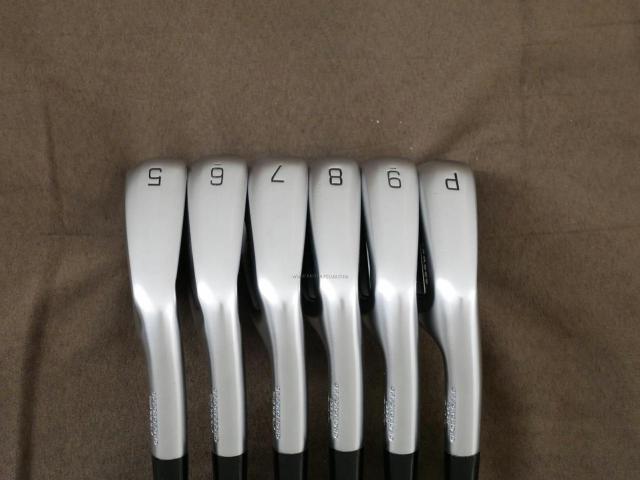 Iron set : Mizuno : ชุดเหล็ก Mizuno JPX 925 Forged (รุ่นล่าสุด ออกปี 2024 ตัวท๊อป นุ่ม แน่น ไกล) มีเหล็ก 5-Pw (6 ชิ้น) ก้านเหล็ก NS Pro 950 NEO Flex R