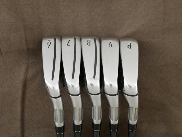 Iron set : Taylormade : ชุดเหล็ก Taylormade Stealth (ออกปี 2022 Japan Spec.) มีเหล็ก 6-Pw (5 ชิ้น) ก้านกราไฟต์ Mitsubishi Tensei TM60 Flex S