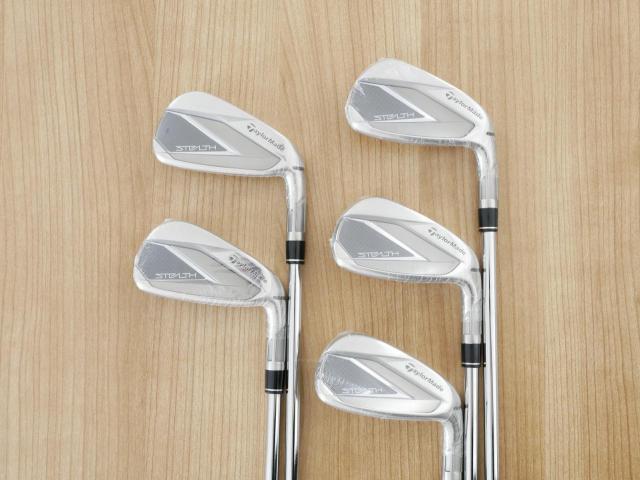 Iron set : Taylormade : **ของใหม่ ยังไม่แกะพลาสติก** ชุดเหล็ก Taylormade Stealth (ออกปี 2022 Japan Spec.) มีเหล็ก 6-Pw (5 ชิ้น) ก้านเหล็ก KBS Max MT 85 Flex S