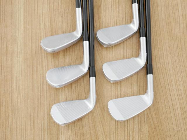 Iron set : Taylormade : **ของใหม่ ยังไม่แกะพลาสติก**ชุดเหล็ก Taylormade P770 Forged (รุ่นปี 2023 นุ่ม แน่น)  มีเหล็ก 5-Pw (6 ชิ้น) ก้านกราไฟต์ Mitsubishi Diamana Thump i95 Flex S