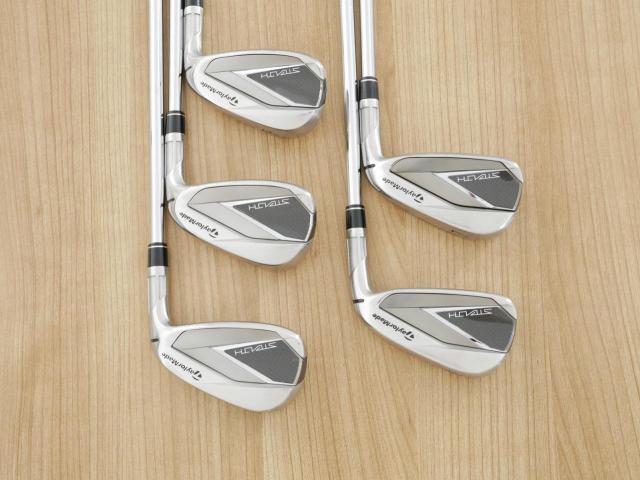 Iron set : Taylormade : ชุดเหล็ก Taylormade Stealth (ออกปี 2022 Japan Spec.) มีเหล็ก 6-Pw (5 ชิ้น) ก้านเหล็ก KBS Max MT 85 Flex S