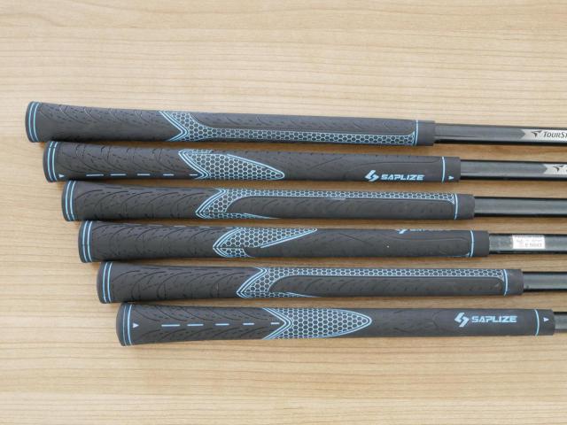 Iron set : Tourstage : ชุดเหล็ก Tourstage VIQ (Forged) มีเหล็ก 5-Pw (6 ชิ้น) ก้านกราไฟต์ Flex R