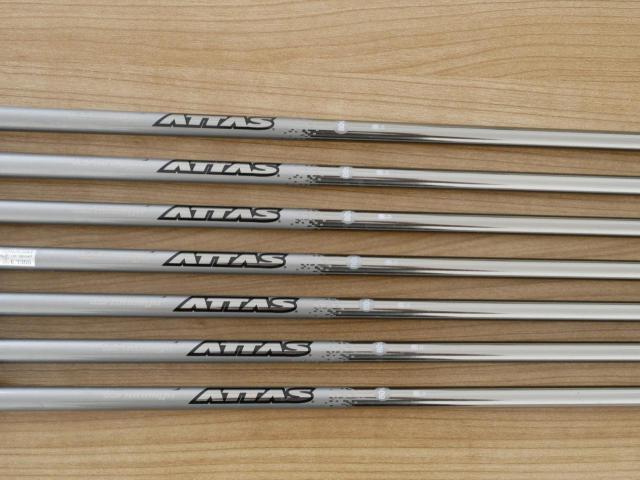 Iron set : Titleist : ชุดเหล็ก Titleist T300 (ออกปี 2019) มีเหล็ก 5-Pw,48 (7 ชิ้น) ก้านกราไฟต์ UST Mamiya ATTAS 80 Flex S