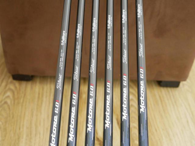 Iron set : Titleist : ชุดเหล็ก Titleist VG3 Forged (Japan Spec.) มีเหล็ก 5-Pw (6 ชิ้น) ก้านกราไฟต์ Fujikura Motore 6.0i Flex R