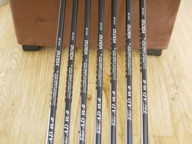 Iron set : Katana : ชุดเหล็ก Katana Voltio III LC (ใบใหญ่ หน้าเด้ง ง่าย ไกล) มีเหล็ก 5-Pw,Aw (7 ชิ้น) ก้าน Tour AD VL-5 Flex SR