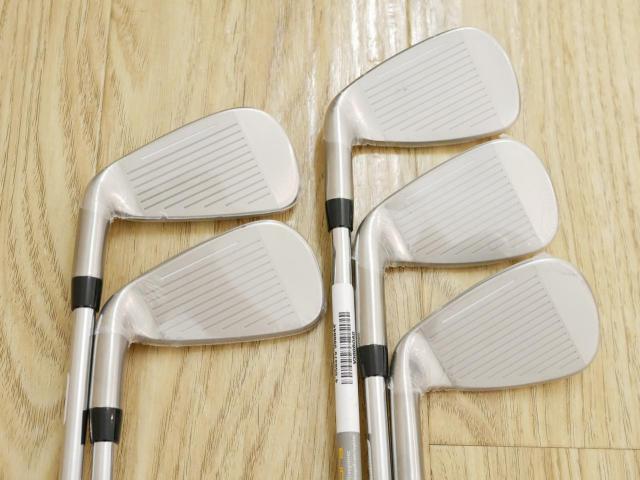 Iron set : Other Brand : **ของใหม่ ยังไม่แกะพลาสติก** ชุดเหล็ก Cobra Aerojet (ออกปี 2023 ตีง่าย ไกล) มีเหล็ก 6-Pw (5 ชิ้น) ก้านเหล็ก True Temper Elevate 95 Flex S