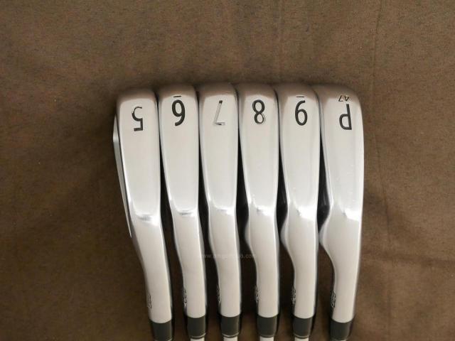 Iron set : Titleist : ชุดเหล็ก Titleist 620CB Forged (ออกปี 2020) มีเหล็ก 5-Pw (6 ชิ้น) ก้านเหล็ก NS Pro ZELOS 8 Flex R